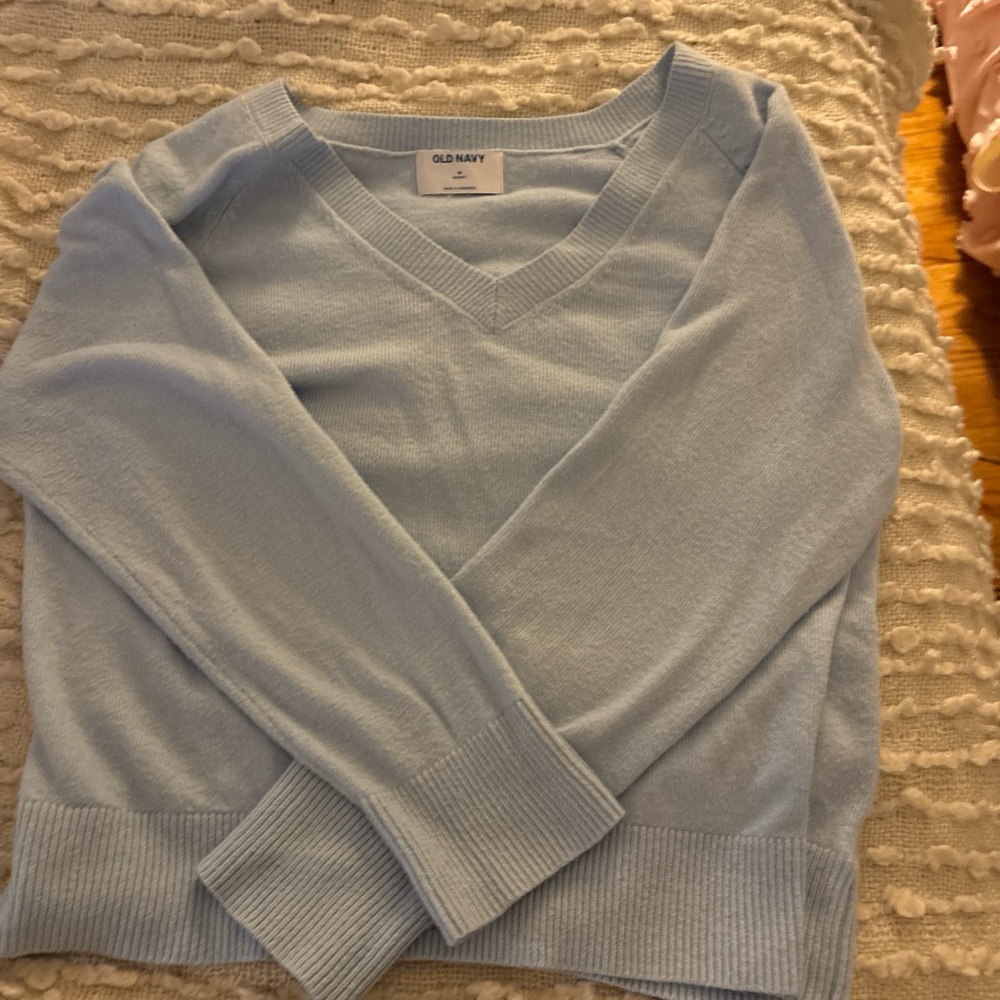 Old Navy Women's Sky Blue V-Neck Sweater
